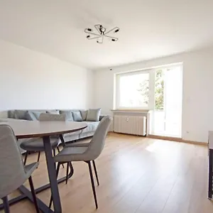 https://helle-wohnung-in-findorff.hotelsinbremen.net